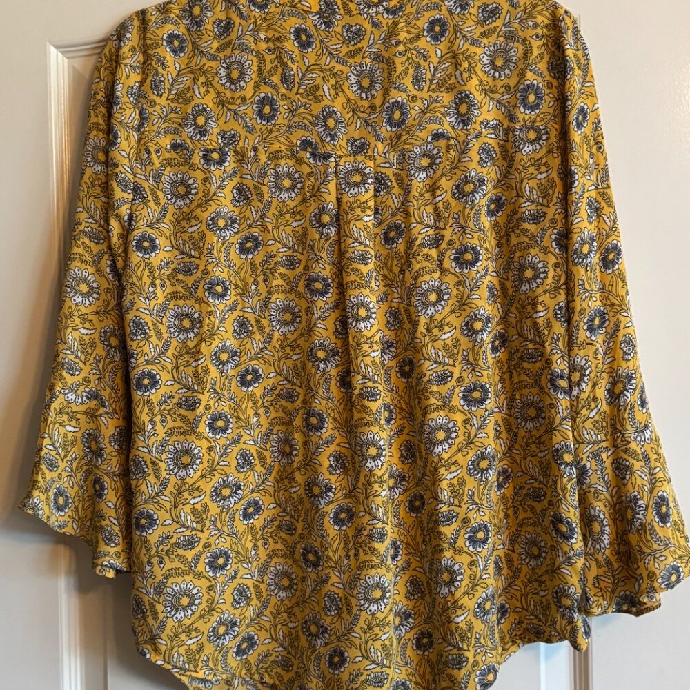 NWT Style & Co. Pintuck 3/4 sleeve shirt - Picture 2 of 6